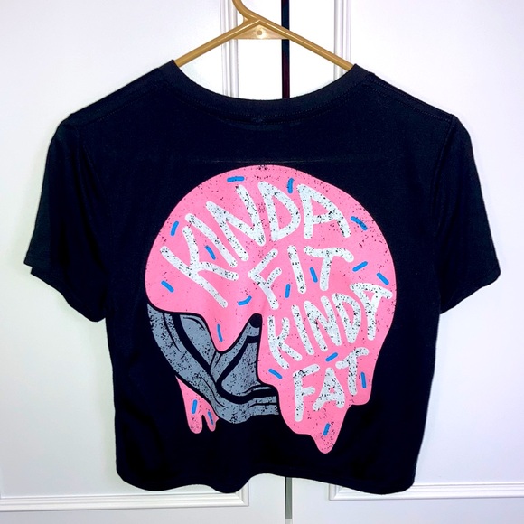 🍩🍩Super Soft Crop Top🍩🍩 - Picture 2 of 3